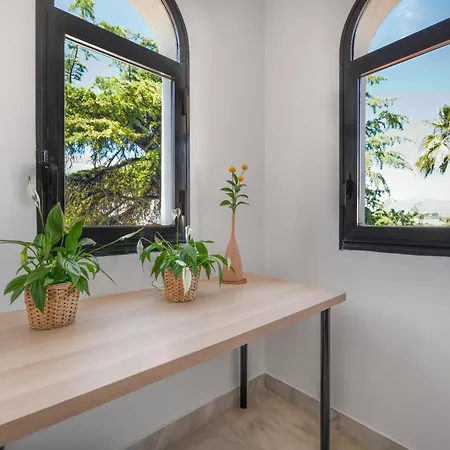 Charming Beachside Townhouse In Villacana Semesterbostad Estepona