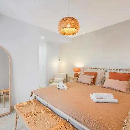 Charming Beachside Townhouse In Villacana Semesterbostad