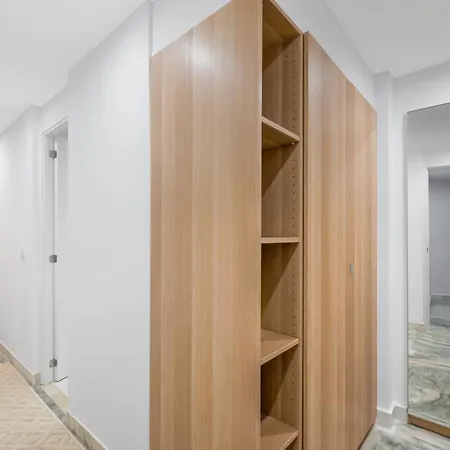 Charming Beachside Townhouse In Villacana Vakantiehuis