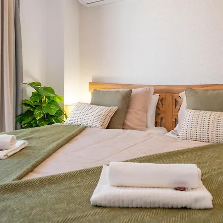 Charming Beachside Townhouse In Villacana