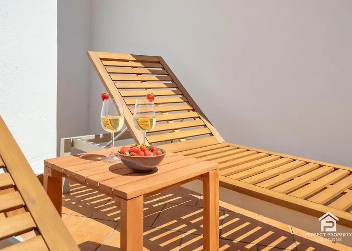 Charming Beachside Townhouse In Villacana