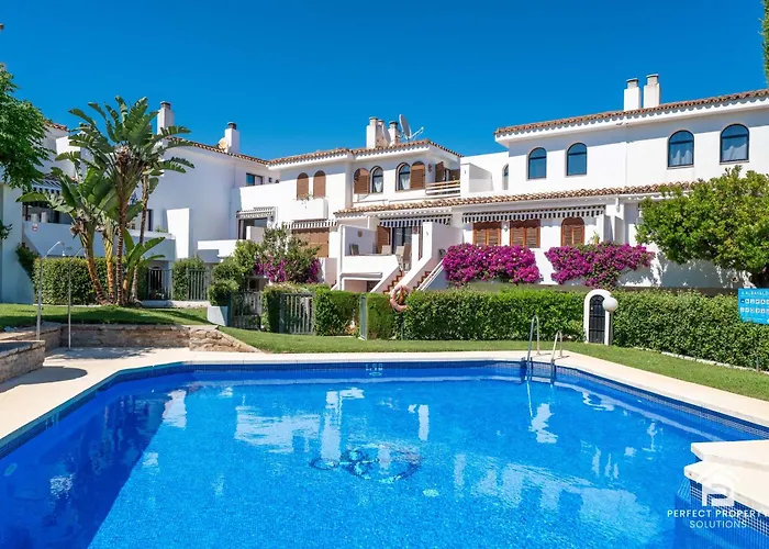 Charming Beachside Townhouse In Villacana 度假居 *