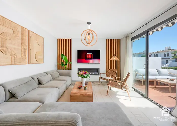 度假居 Charming Beachside Townhouse In Villacana 埃斯特波纳