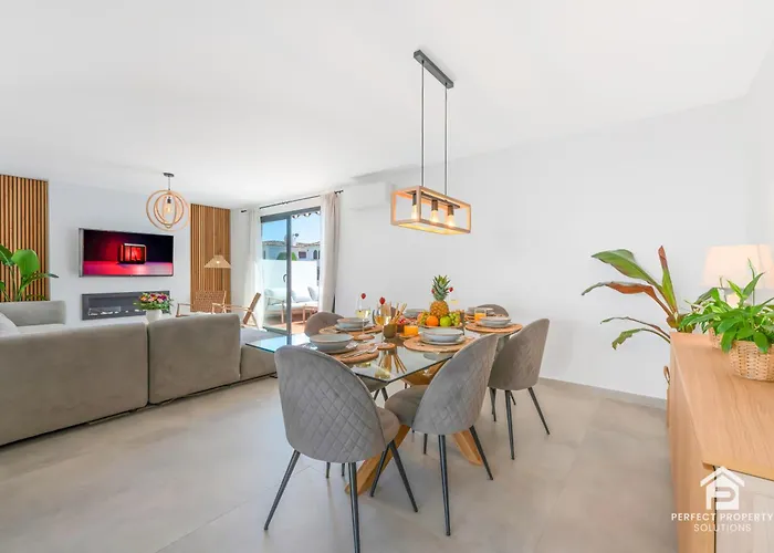 度假居 Charming Beachside Townhouse In Villacana