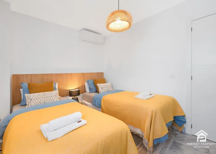 度假居 Charming Beachside Townhouse In Villacana 埃斯特波纳